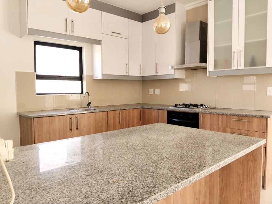 4 Bedroom Property for Sale in Parklands North Western Cape